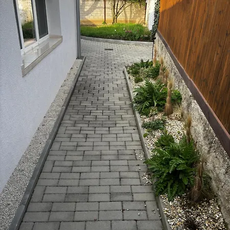 Rybarska 32 * Uherské Hradiště